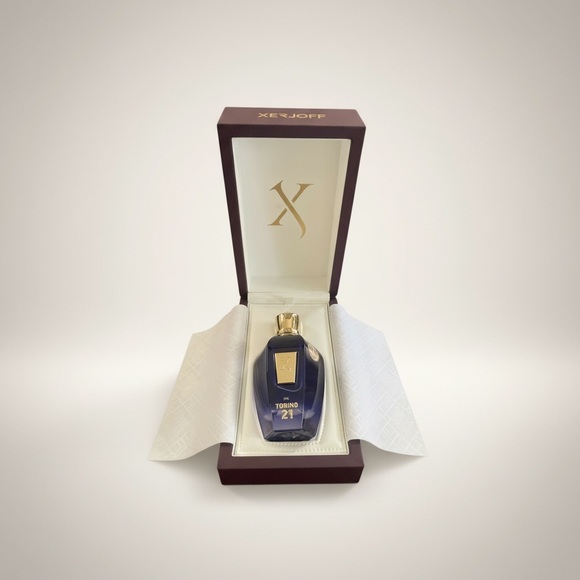 Xerjoff Torino 21 – JTC Collection – 100ml Niche Fragrance (Approx. 95% Full) - Picture 3 of 5